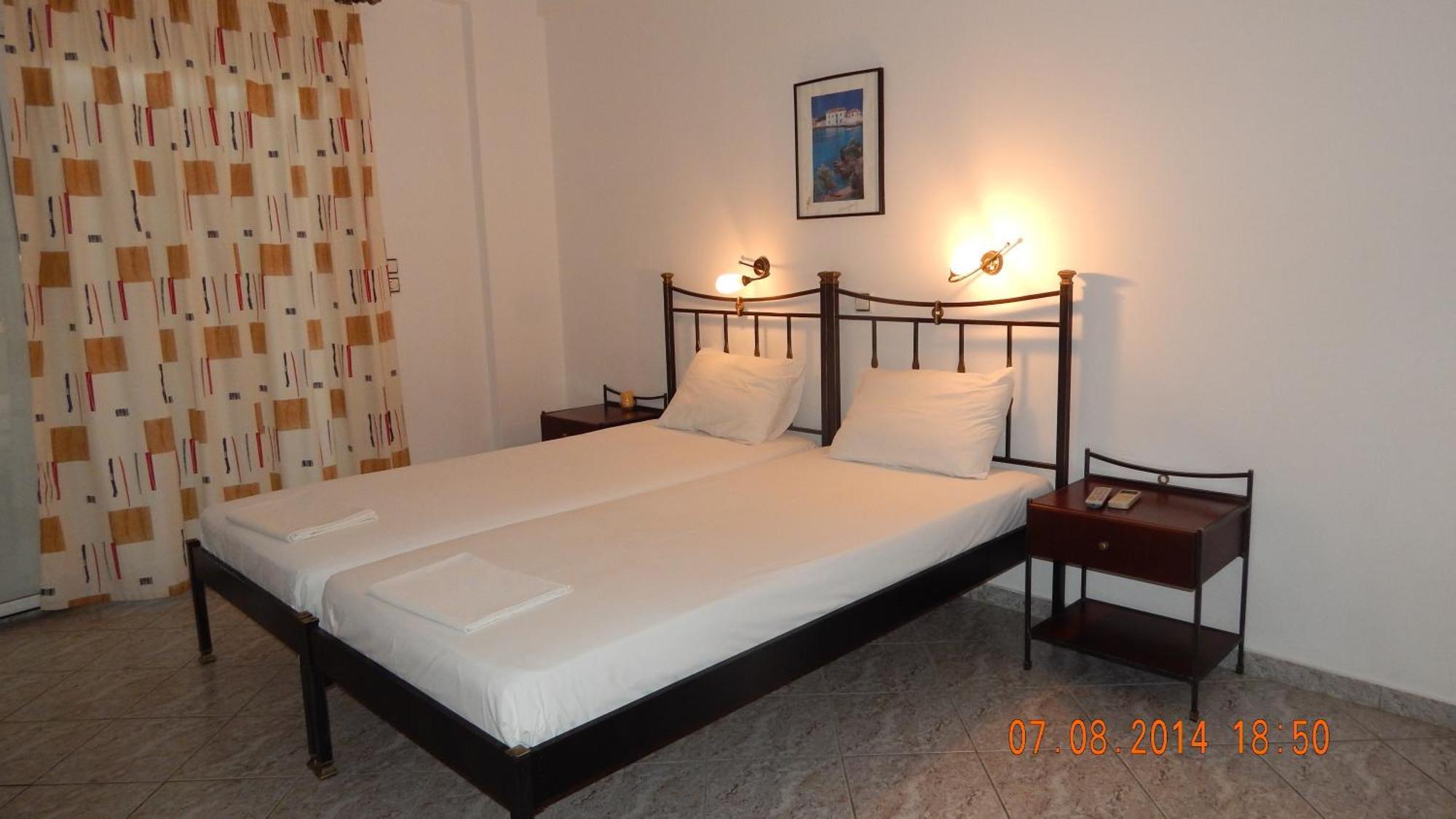 Aparthotel Costareli Fourni Ikarias Pokój zdjęcie